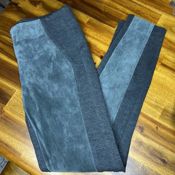 Ecru | STUNNING grey Love pull on pants with back pockets | size XS | EUC - Picture 5 of 7